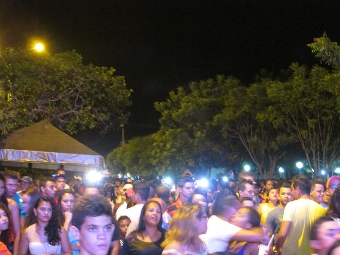 Prefeito Walter Alencar e comitiva participa do Aniversário de 51 anos de Hugo Napoleão com Lagosta Bronzeada - Imagem 4