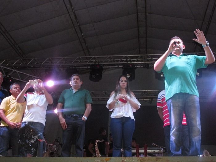 Prefeito Walter Alencar e comitiva participa do Aniversário de 51 anos de Hugo Napoleão com Lagosta Bronzeada - Imagem 30