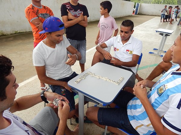 Jogos de Dominó Sinuca e Baralho Movimentam os Lagoinhenses - Imagem 2