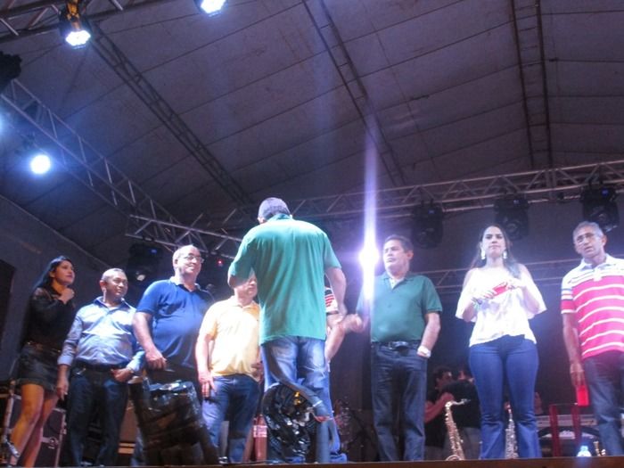 Prefeito Walter Alencar e comitiva participa do Aniversário de 51 anos de Hugo Napoleão com Lagosta Bronzeada - Imagem 31
