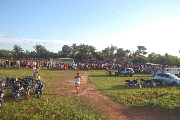 Prefeito Gustavo Medeiros prestigia evento esportivo na zona rural de União - Imagem 3