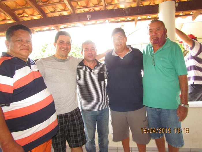 Prefeito Edílson Capote reuniu nesse último sábado lideranças em sua residência - Imagem 32