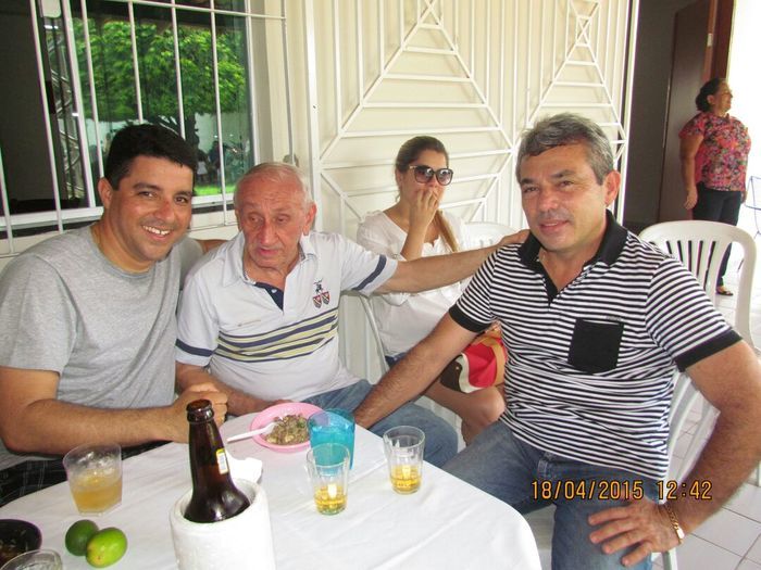 Prefeito Edílson Capote reuniu nesse último sábado lideranças em sua residência - Imagem 15