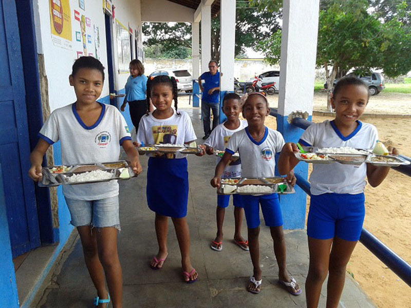 Prefeito de Oeiras visita escolas beneficiadas com o programa Mais Educação