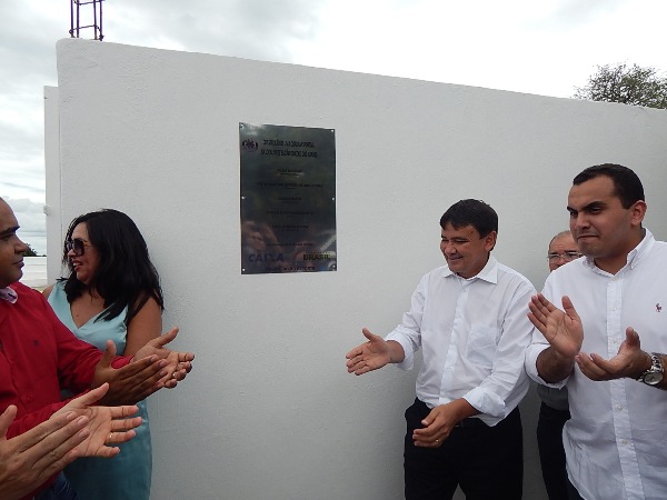 Inauguração da quadra de esportes na comunidade Baixão do Coco dos Carlos  - Imagem 4
