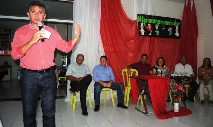 Micro empreendedores se reúnem com prefeito para discutirem experiências - Imagem 1