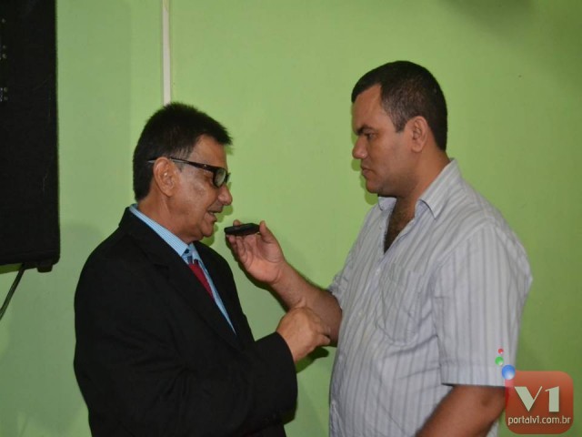 Vereadores cassam Zé Simão e empossam prefeito Antonio Ditoso  - Imagem 1