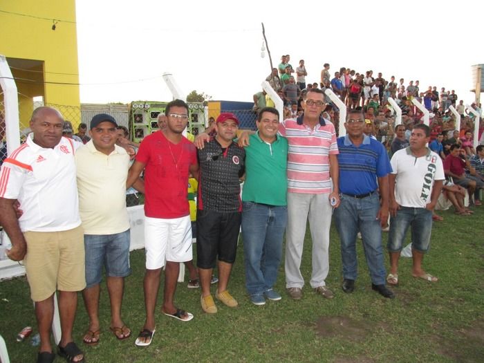 Demerval Lobão vence nos pênaltis a final do campeonato dos Quarentões do Médio Parnaíba   - Imagem 38