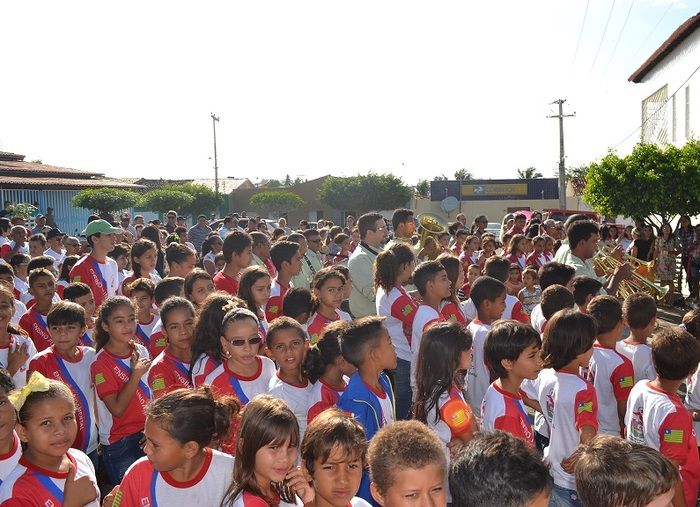 Evento cívico abre festividades do 23º Aniversário de Alegrete do Piauí - Imagem 8