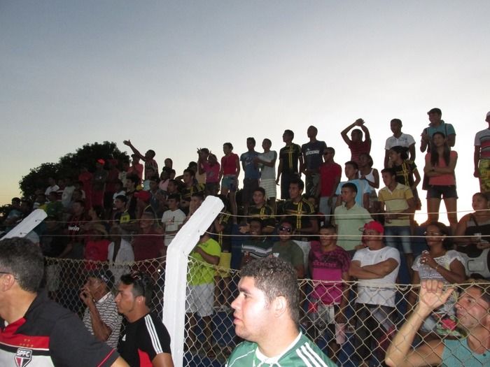 Demerval Lobão vence nos pênaltis a final do campeonato dos Quarentões do Médio Parnaíba   - Imagem 43