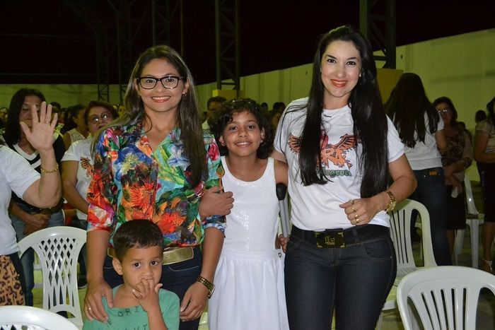 Corrida de Cavalos anima tarde do primeiro dia de festejos em Alegrete e “Adora Alegrete” encerra a noite - Imagem 73