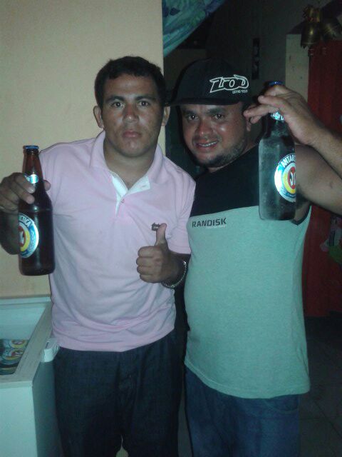 Leandro comemora aniversário ao lado de amigos e familiares - Imagem 5