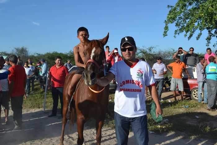 Final da Corrida de Cavalos agita tarde do segundo dia de festejos em Alegrete - Imagem 1