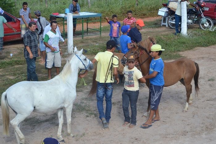 Corrida de Cavalos anima tarde do primeiro dia de festejos em Alegrete e “Adora Alegrete” encerra a noite - Imagem 22
