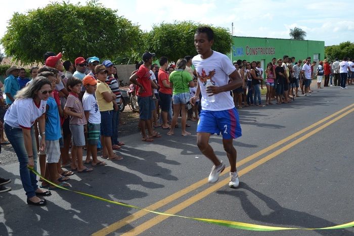 Corrida de Bicicletas e Maratona abrem atividades do segundo dia de comemorações do aniversário da cidade - Imagem 59