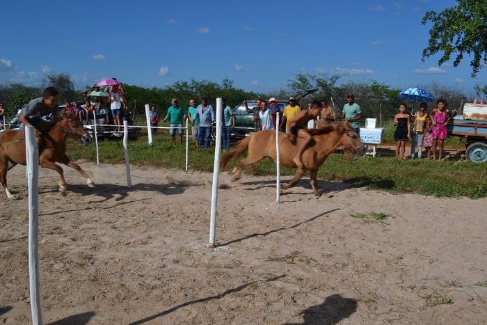 Corrida de Cavalos anima tarde do primeiro dia de festejos em Alegrete e “Adora Alegrete” encerra a noite - Imagem 25