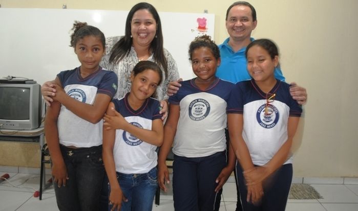 Adolescentes são vacinadas nas escolas de Campo Maior contra o HPV - Imagem 1