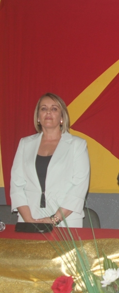 Prefeita Vânia Ribeiro vai continuar garantindo transporte aos estudantes universitários de Cajueiro da Praia - Imagem 1