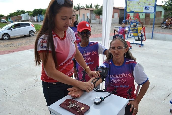 Manhã saudável abre atividades do último dia de festejos em Alegrete - Imagem 11