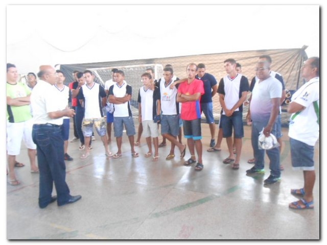 Prefeitura de Inhuma e Coordenadoria de Esportes recepciona atletas inhumenses com almoço - Imagem 4