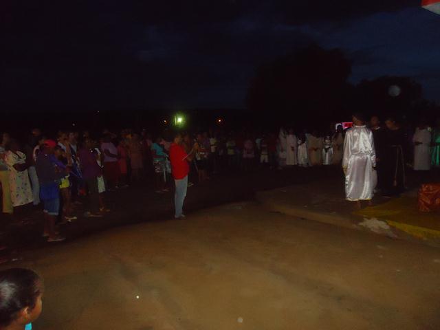Grupo de Teatro Cutucamente Realiza o Espetáculo Paixão de Cristo - Imagem 53