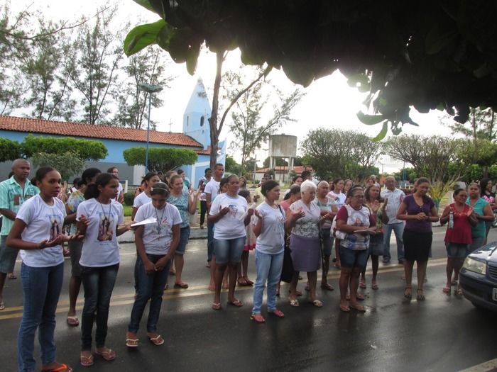 Fiéis acompanham a Via-Sacra em Agricolândia - Imagem 9