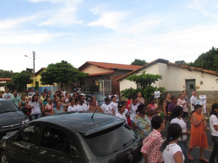 Fiéis acompanham a Via-Sacra em Agricolândia - Imagem 12