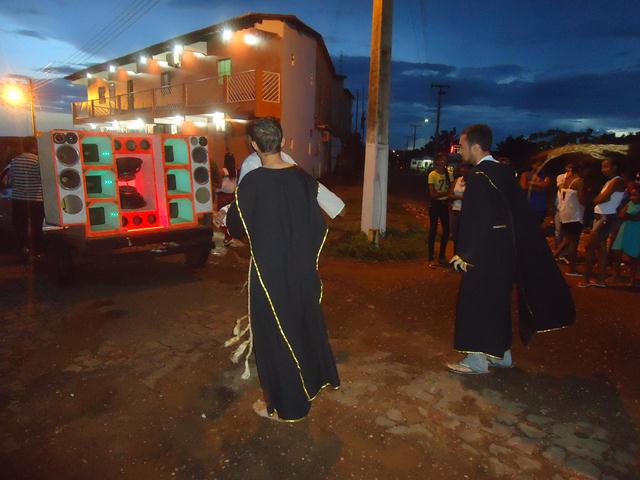 Grupo de Teatro Cutucamente Realiza o Espetáculo Paixão de Cristo - Imagem 41