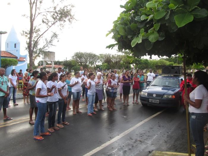 Fiéis acompanham a Via-Sacra em Agricolândia - Imagem 11