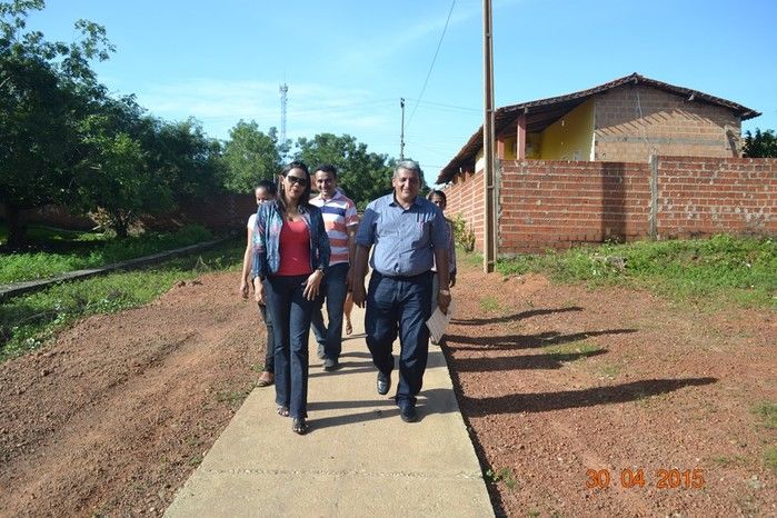 Prefeito de Zé Resende solicita do Governador conclusão de obras iniciadas em Boa Hora - Imagem 5