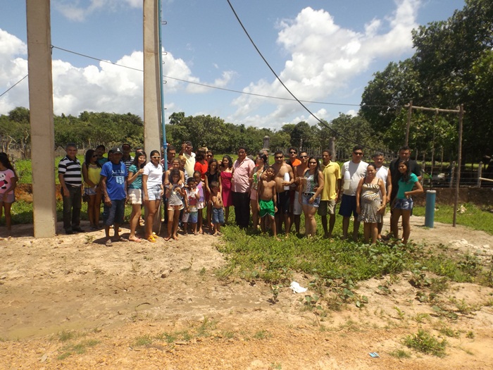 Prefeito Zé Henrique inaugura mais um abastecimento d’água - Imagem 5