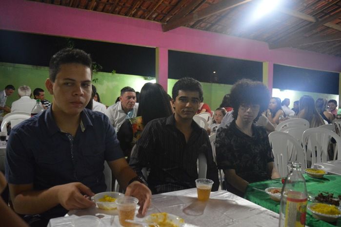 Churrasco e jantar de comemoração pela formatura em Serviço Social de Lilian Raquel. - Imagem 35