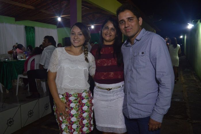 Churrasco e jantar de comemoração pela formatura em Serviço Social de Lilian Raquel. - Imagem 66