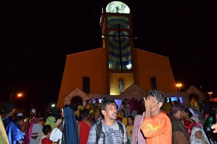 Via Sacra emociona população barrense - Imagem 41