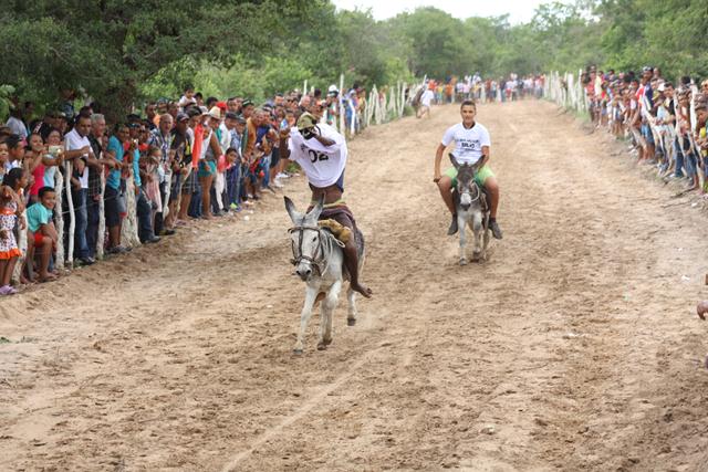 Público Prestigiou a Semana Santa No Brejo da Fortaleza - Imagem 41
