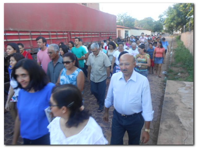 Procissão da Via Sacra em Inhuma - Imagem 13