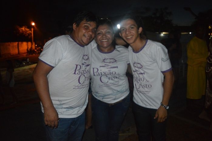 Sucesso de publico prestigiam a apresentação da encenação da Paixão e Crucificação de Cristo 2015 - Imagem 84