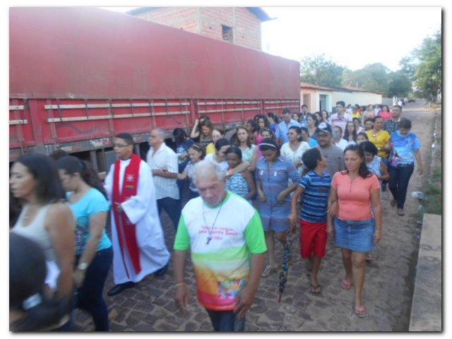 Procissão da Via Sacra em Inhuma - Imagem 15