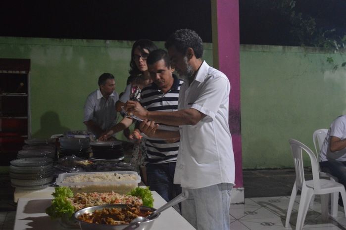 Churrasco e jantar de comemoração pela formatura em Serviço Social de Lilian Raquel. - Imagem 74