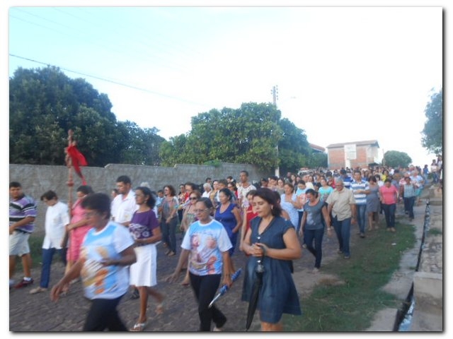 Procissão da Via Sacra em Inhuma - Imagem 28