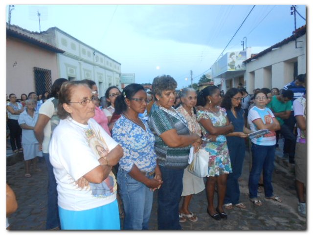 Procissão da Via Sacra em Inhuma - Imagem 36