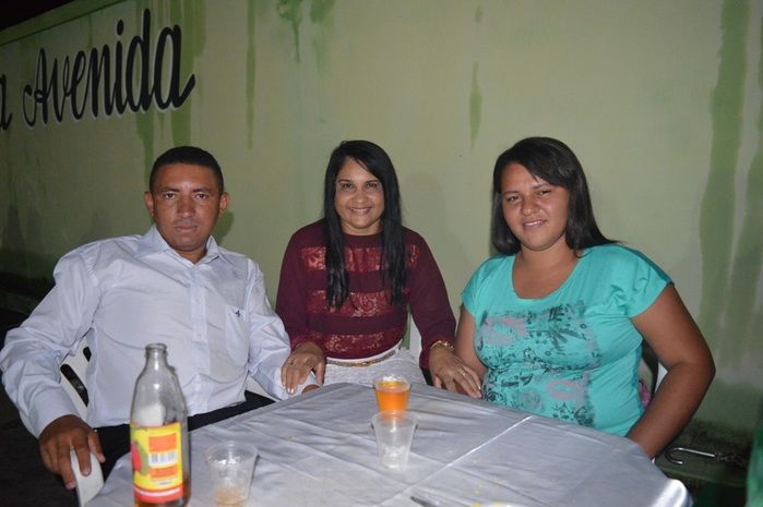 Churrasco e jantar de comemoração pela formatura em Serviço Social de Lilian Raquel. - Imagem 40