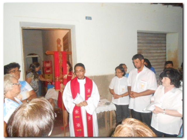 Procissão da Via Sacra em Inhuma - Imagem 45