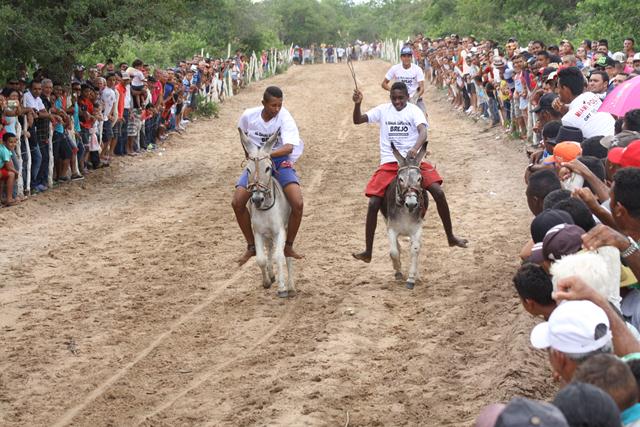 Público Prestigiou a Semana Santa No Brejo da Fortaleza - Imagem 31