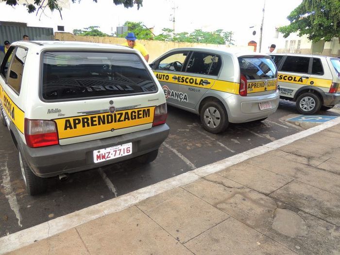 Autoescola Liderança amplia frota, agora com ar refrigerado - Imagem 5