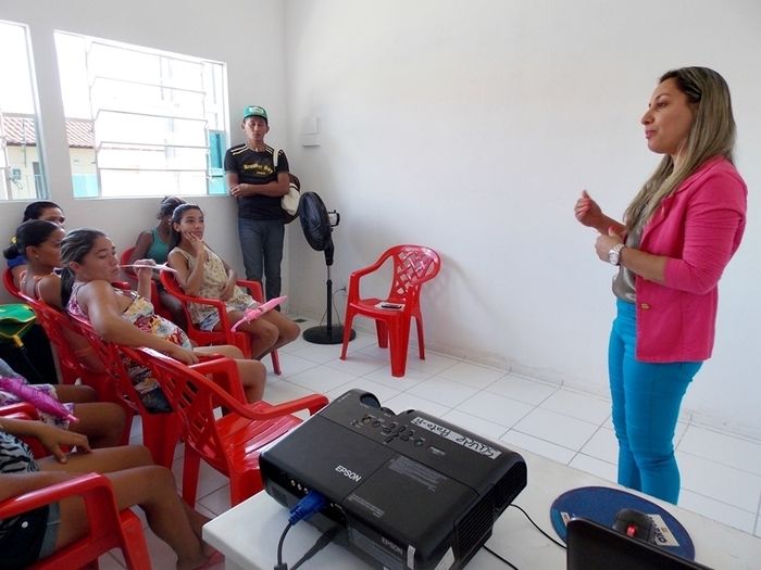 Secretaria Municipal de Saúde realiza palestra para grávidas no Posto Fundec  - Imagem 7