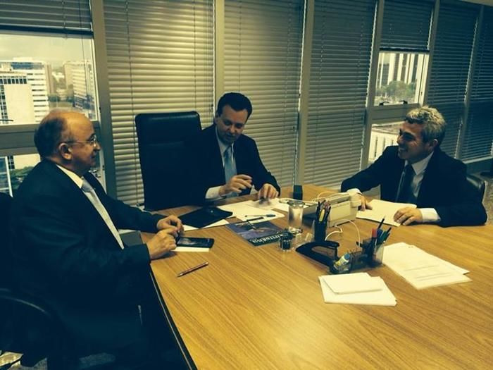 Prefeito vai a Brasília para conferir a tramitação dos projetos - Imagem 1