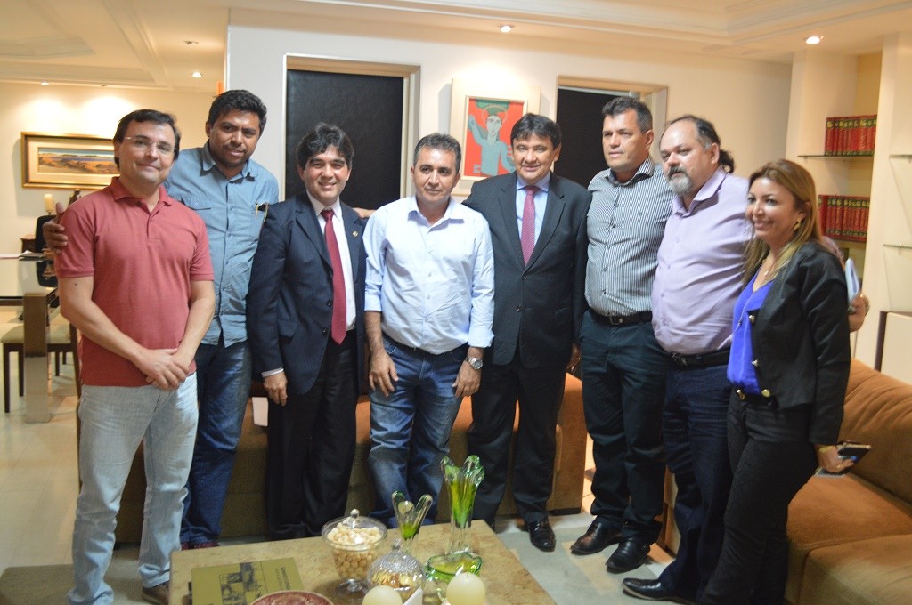 Governador autoriza retomada de obra da BR que liga Caracol a Bom Jesus