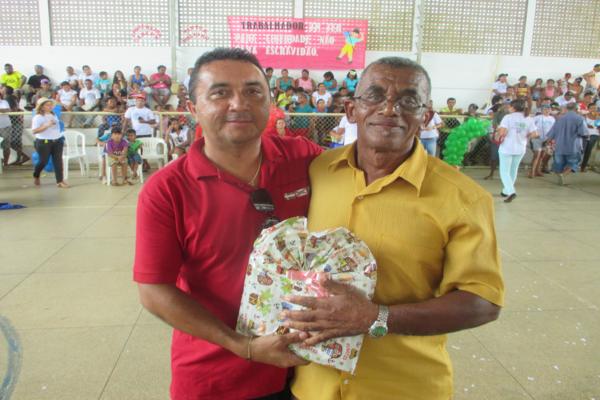 Amarante : IIV Caminhada da Integração Social em homenagem ao dia do trabalhador reúne mais de 2000 pessoas - Imagem 138