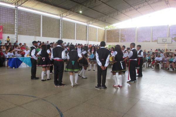 Amarante : IIV Caminhada da Integração Social em homenagem ao dia do trabalhador reúne mais de 2000 pessoas - Imagem 106